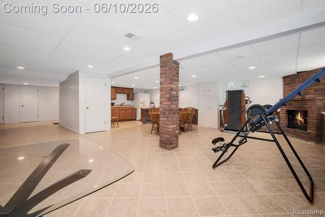 1720 Cedar Shake Drive, Bloomfield Hills, MI 48302