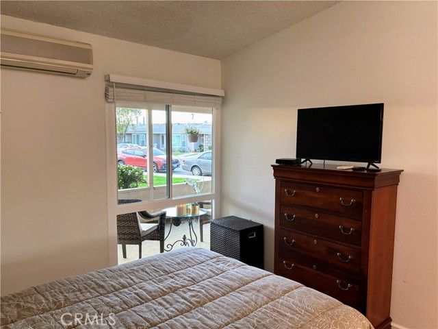 1460 Pelham Road M5-106F, Seal Beach, CA 90740