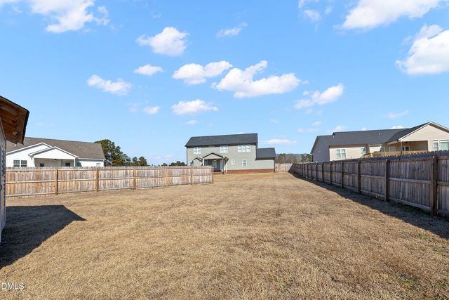 119 Oakhaven Drive, Holly Springs, NC 27540