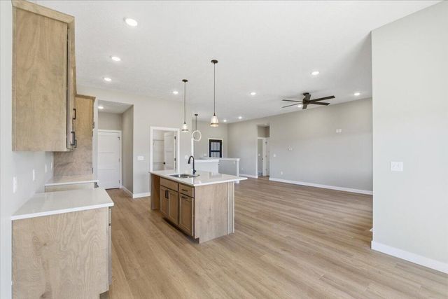 4991 COUNCIL POINTE Road, Council Bluffs, IA 51501