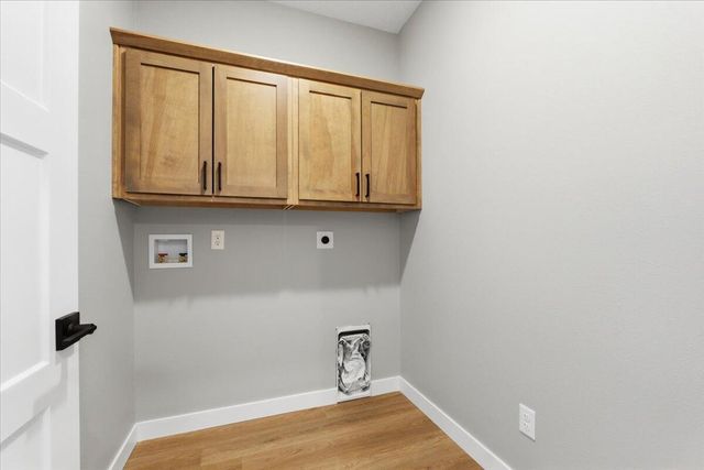 4991 COUNCIL POINTE Road, Council Bluffs, IA 51501