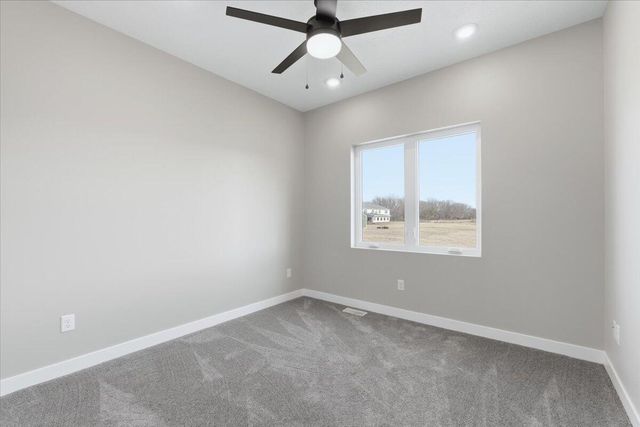 4991 COUNCIL POINTE Road, Council Bluffs, IA 51501