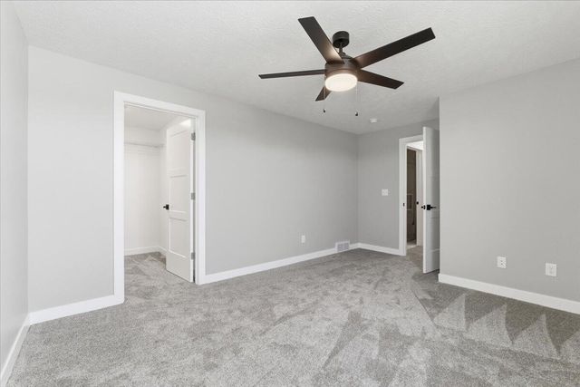 4991 COUNCIL POINTE Road, Council Bluffs, IA 51501