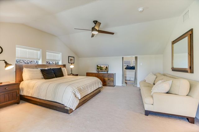 1880 Purple Sage LN, Kingsland, TX 78639