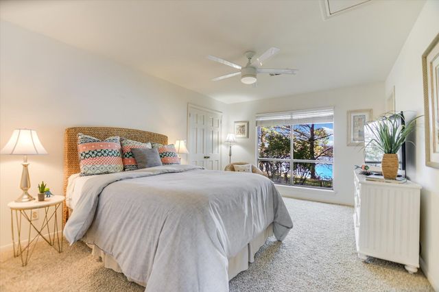 1880 Purple Sage LN, Kingsland, TX 78639