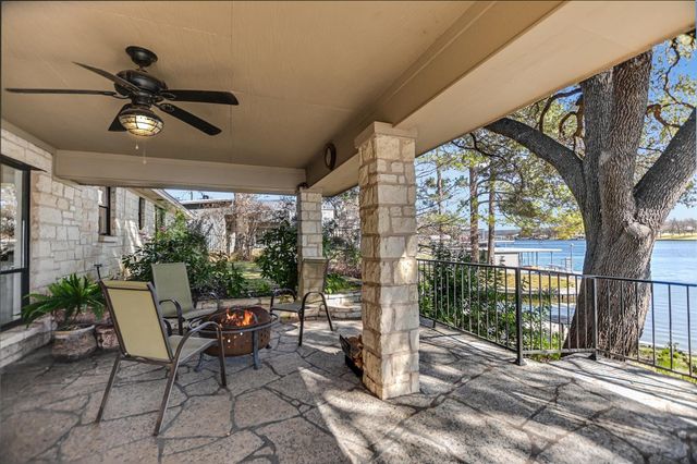 1880 Purple Sage LN, Kingsland, TX 78639