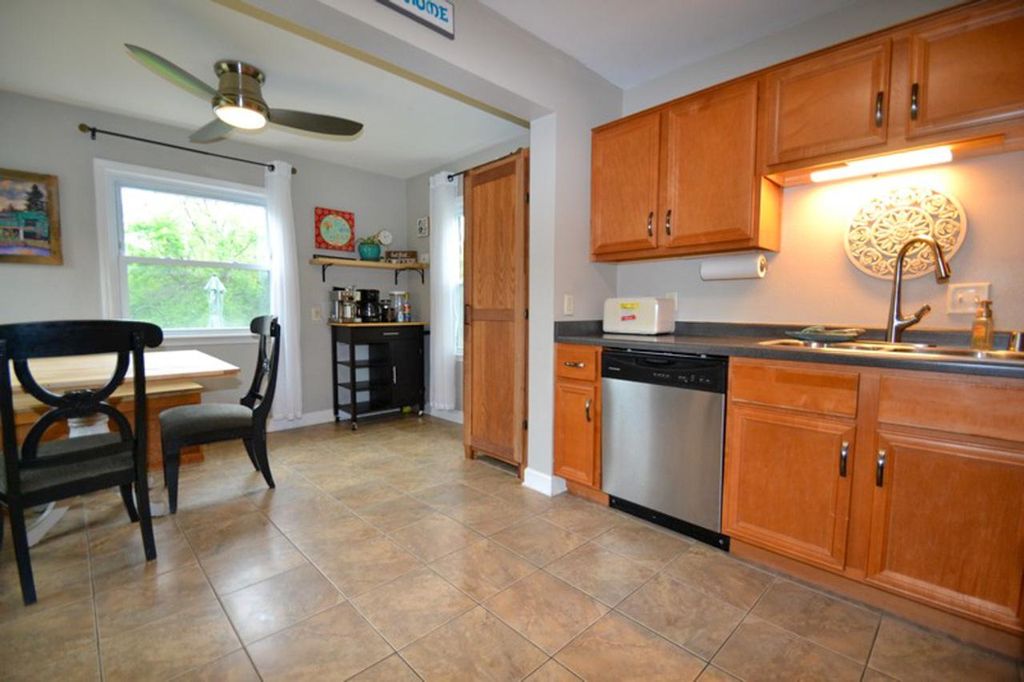 property-img