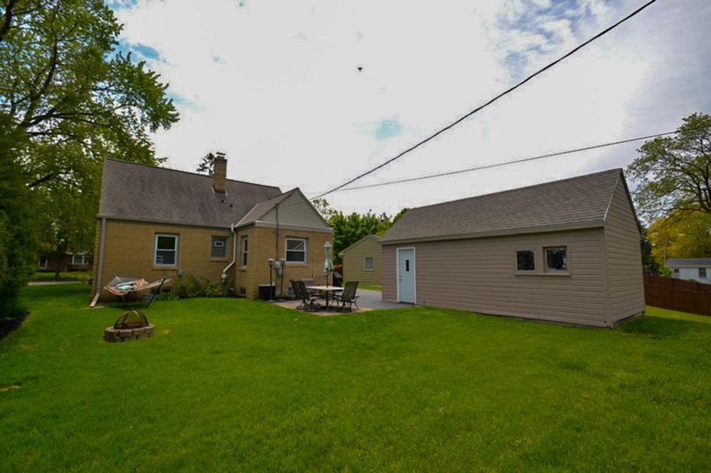 property-img