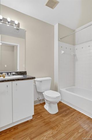 863 Amanda Lane, Pontiac, MI 48340