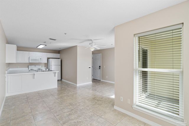 8436 Gulf Blvd 322, Navarre Beach, FL 32566