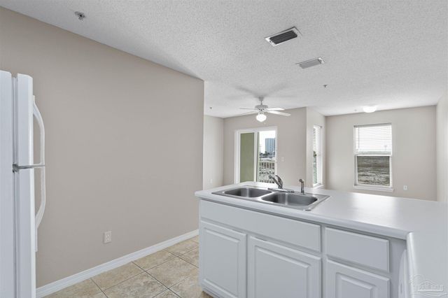 8436 Gulf Blvd 322, Navarre Beach, FL 32566