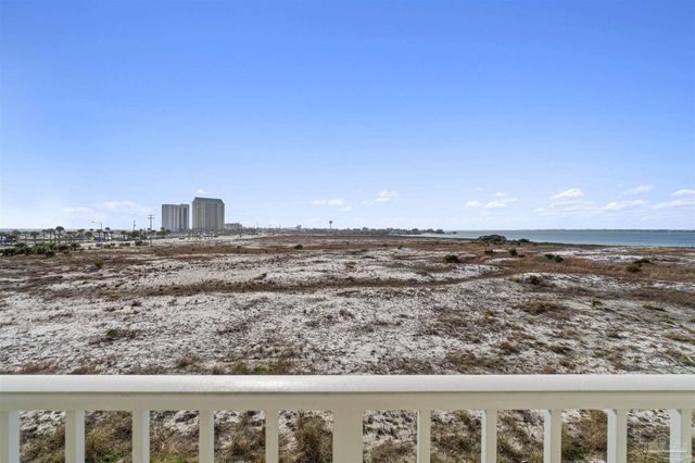 8436 Gulf Blvd 322, Navarre Beach, FL 32566