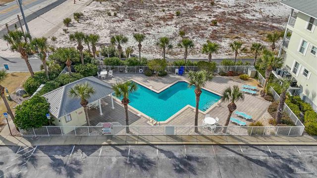 8436 Gulf Blvd 322, Navarre Beach, FL 32566