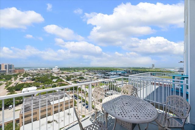 500 Seawall Boulevard 1302, Galveston, TX 77550