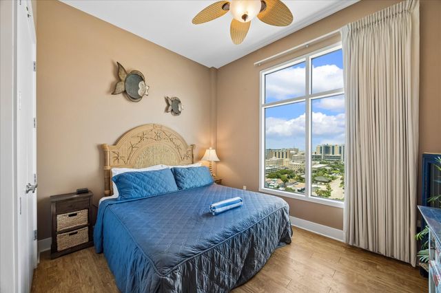 500 Seawall Boulevard 1302, Galveston, TX 77550