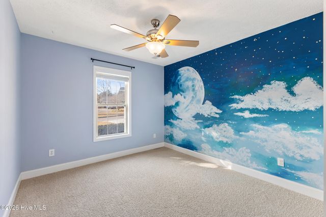 5624 E Whisper Creek Lane, Wilmington, NC 28409