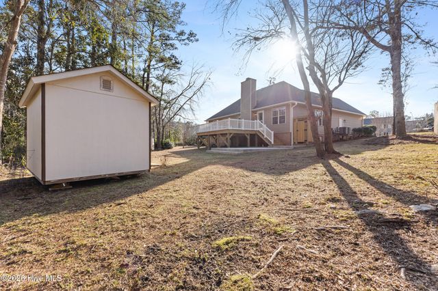 5624 E Whisper Creek Lane, Wilmington, NC 28409