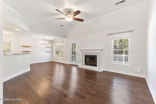 5624 E Whisper Creek Lane, Wilmington, NC 28409