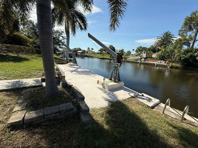 165 DARTMOUTH DRIVE NW, Port Charlotte, FL 33952