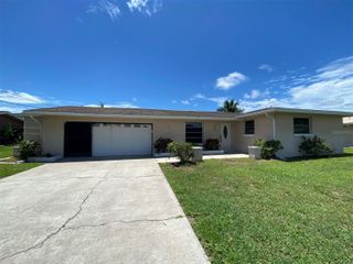 165 DARTMOUTH DRIVE NW, Port Charlotte, FL 33952