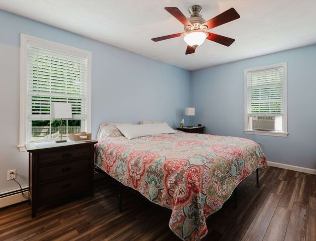 1241 Sharps Lot Rd, Swansea, MA 02777