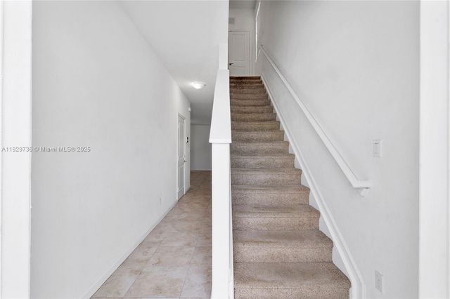 1128 NW 40th Ter, Lauderhill, FL 33313