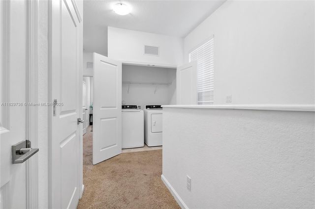 1128 NW 40th Ter, Lauderhill, FL 33313