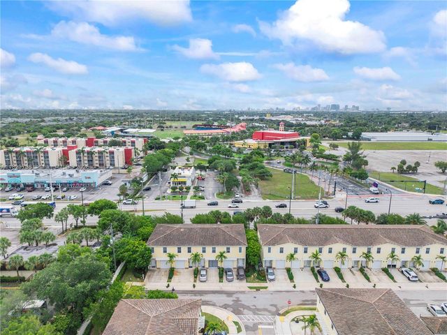 1128 NW 40th Ter, Lauderhill, FL 33313