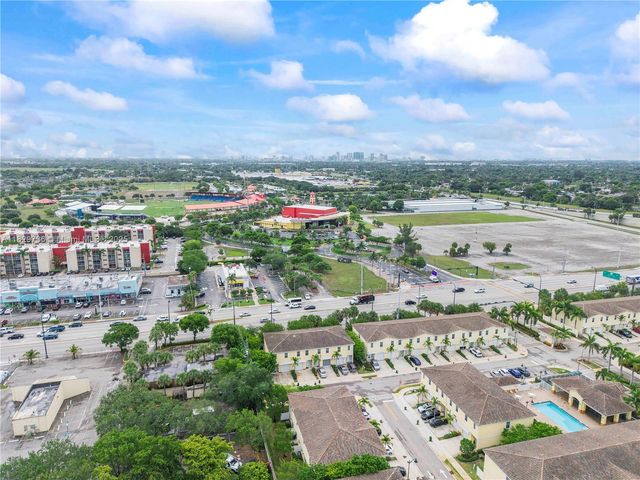 1128 NW 40th Ter, Lauderhill, FL 33313