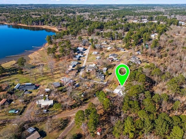 661 Crestwood Drive, Avinger, TX 75630