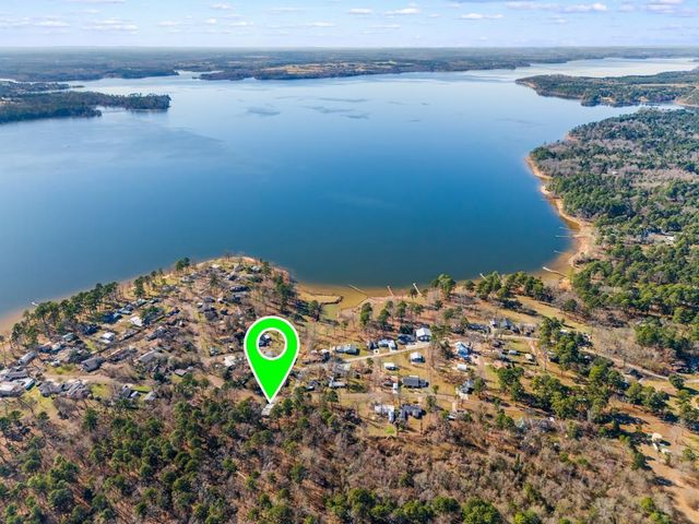 661 Crestwood Drive, Avinger, TX 75630