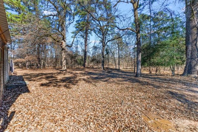 661 Crestwood Drive, Avinger, TX 75630