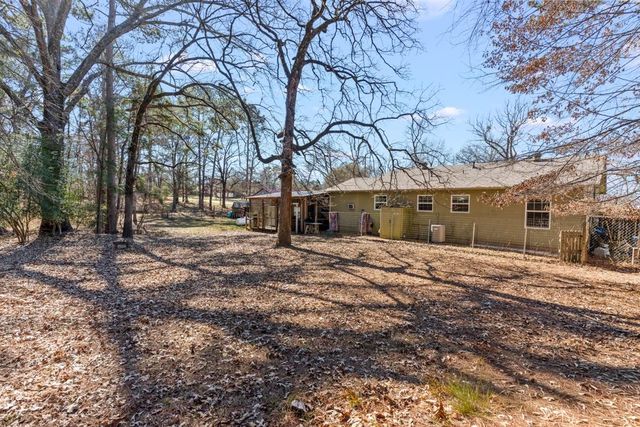 661 Crestwood Drive, Avinger, TX 75630