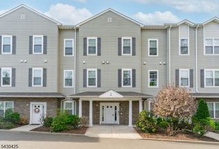 2 Bland Court 3, Bloomfield Twp., NJ 07003