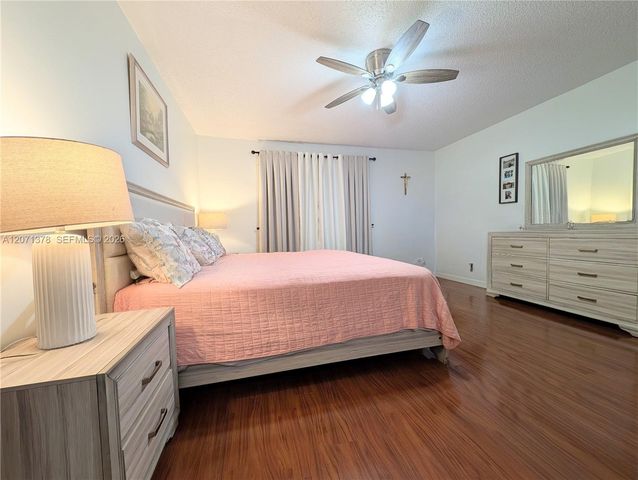4801 NW 22nd Court 205, Lauderhill, FL 33313