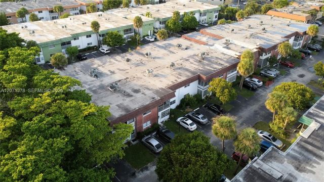 4801 NW 22nd Court 205, Lauderhill, FL 33313