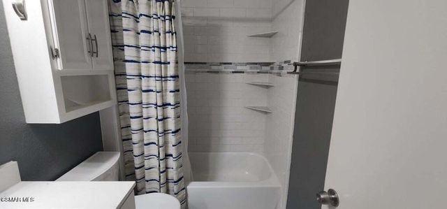 1725 Tiburon Court, Thousand Oaks, CA 91362