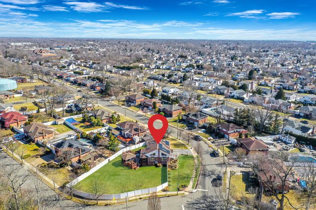 58 Lourae Drive, Massapequa Park, NY 11762