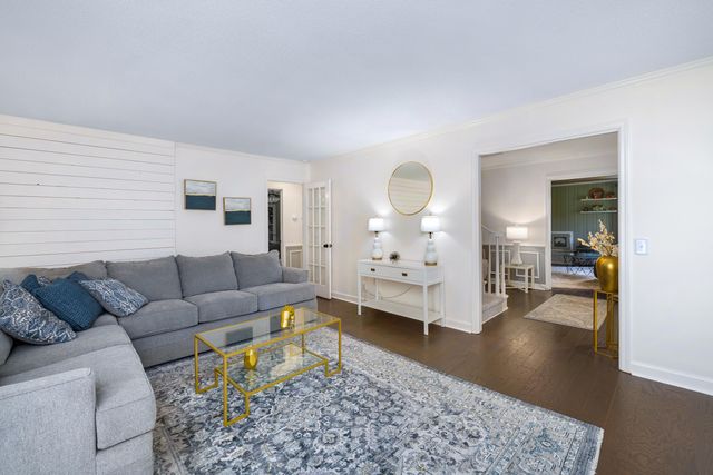 1054 Hickory Ridge Circle, Manning, SC 29102