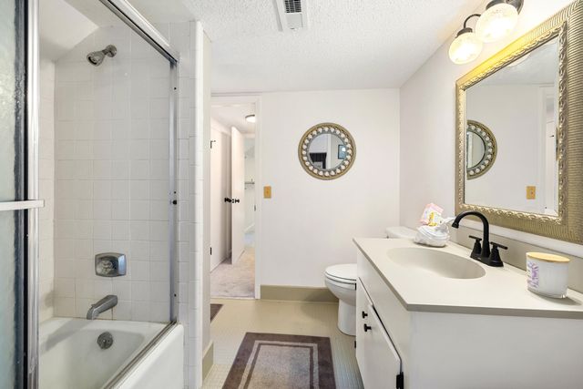 1054 Hickory Ridge Circle, Manning, SC 29102