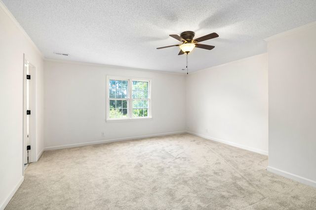 1054 Hickory Ridge Circle, Manning, SC 29102