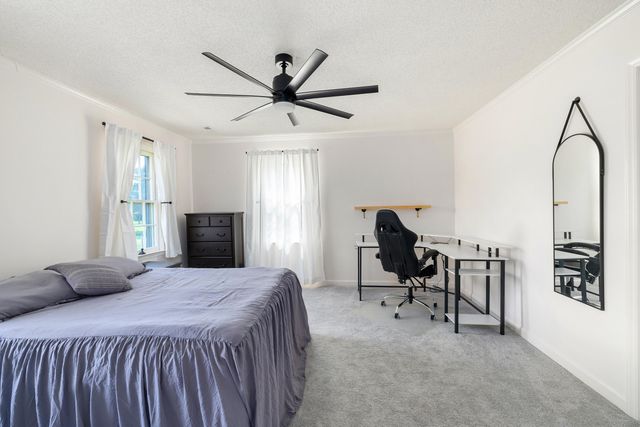 1054 Hickory Ridge Circle, Manning, SC 29102