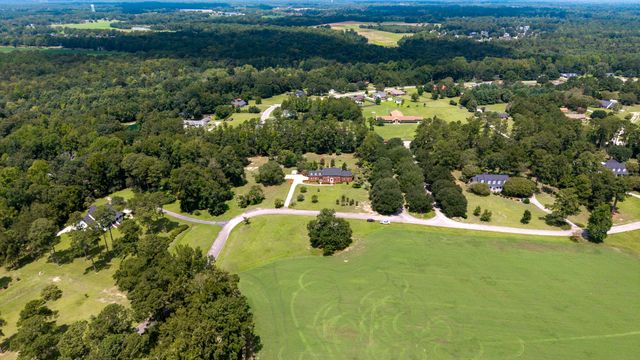 1054 Hickory Ridge Circle, Manning, SC 29102