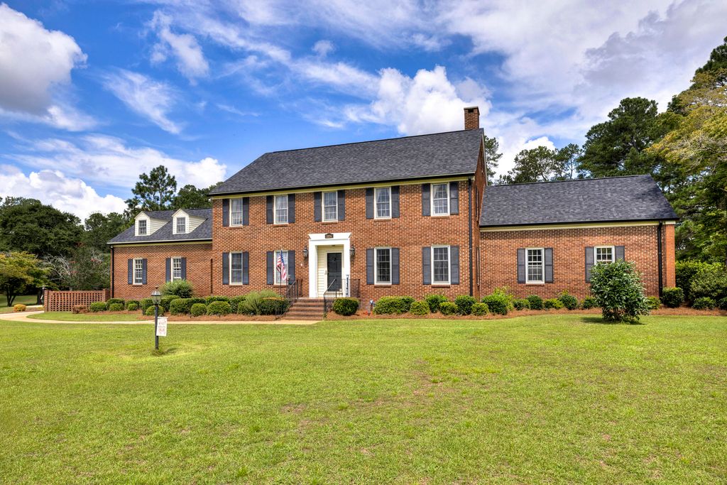 1054 Hickory Ridge Circle, Manning, SC 29102