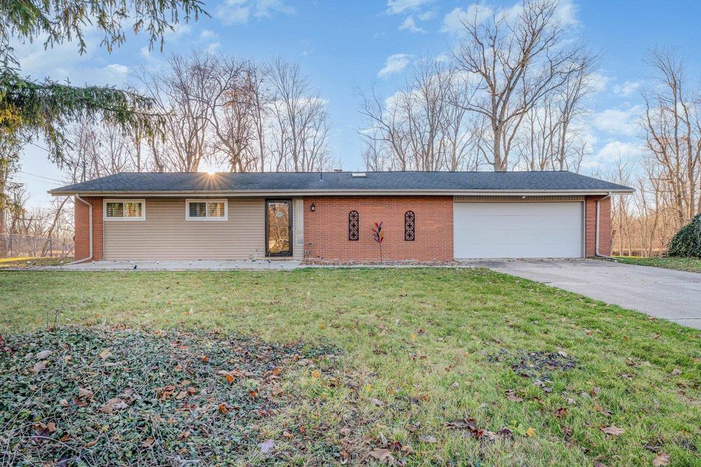 13 Valentine Court, Saginaw, MI 48638