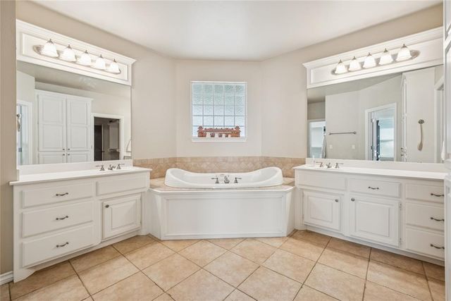 508 NW 150th Place, Edmond, OK 73013