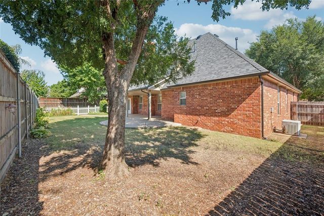 508 NW 150th Place, Edmond, OK 73013