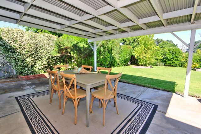 3616 Winston Way, Carmichael, CA 95608