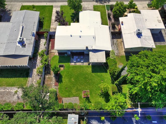 3616 Winston Way, Carmichael, CA 95608