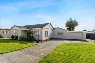 1977 11th Street, Arcata, CA 95521
